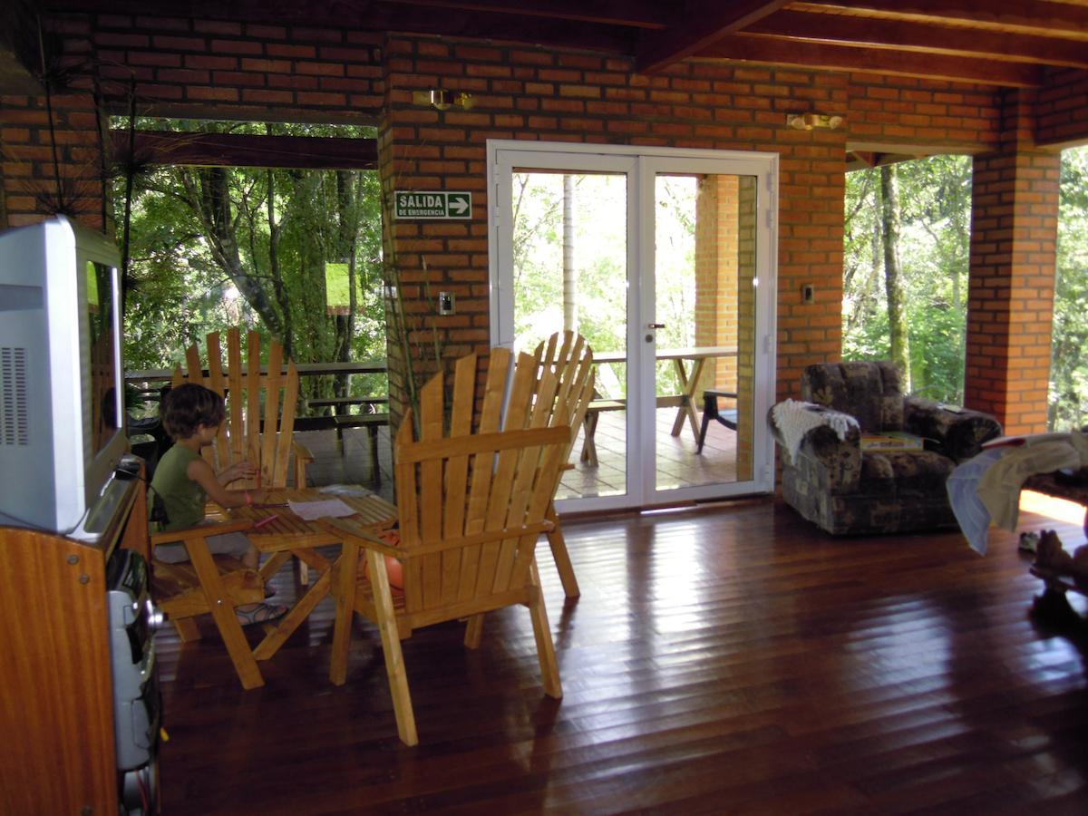 Lodge Moconá Dos de Mayo
